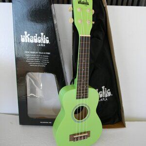 EUC UKADELIC BY KALA GRASSHOPPER GREEN UKULELE